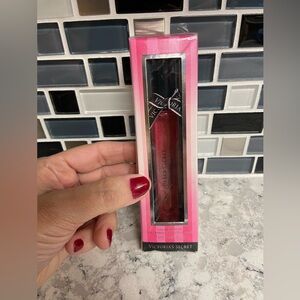 NEW Victoria's Secret Bombshell Rollerball (7mL/.23oz)